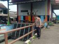 Polsek Krembangan Cek Ketinggian Debit Air Sungai, Waspada Potensi Banjir