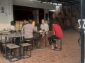 Bhabinkamtibmas Kelurahan Perak Barat Sambang Masyarakat, Berikan Himbauan dan Pesan Keamanan