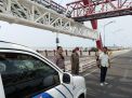 Polsek Kenjeran Laksanakan Patroli Jembatan Suroboyo untuk Menjaga Keamanan dan Mencegah Tindakan Melanggar Hukum