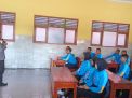 Polsek Pabean Cantikan Memberikan Binluh tentang Antisipasi Pekat dan Kenakalan Remaja kepada Siswa-siswi SMK KAL 2