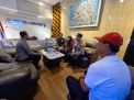 Kapolsek Asemrowo Berikan Binluh Kepada Ketua Ranting PSHT, Hindari Konvoi dan Arak-Arakan