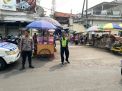 Polsek Semampir Laksanakan Patroli Keamanan di Depan Pintu Masuk Religi Ampel, Waspada Potensi Kerawanan
