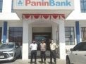Patroli Pengamanan Bank Panin Dilaksanakan Oleh Personil Polsek Asemrowo