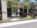 Polsek Kenjeran Melaksanakan Patroli di Perumahan, Sampaikan Pesan Keamanan