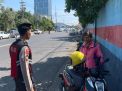 Polres Pelabuhan Tanjung Perak Melaksanakan Patroli Dialogis Antisipasi Potensi Kerawanan 3 Cepu