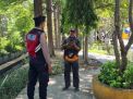 Polres Pelabuhan Tanjung Perak Sampaikan Himbauan Keamanan Kepada Masyarakat Melalui Patroli Dialogis