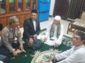 Bhabinkamtibmas Perak Barat Laksanakan Jumat Darling ke Masjid Al Ikhlas, Sampaikan Pesan Kerukunan Antar Umat Beragama