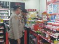 Polsek Krembangan Laksanakan Sambang dan Patroli Dialogis ke Minimarket, Titipkan Pesan Harkamtibmas