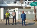 Personil Polsek Asemrowo Amankan Kebaktian Minggu di GKI Panen Raya