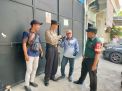 Bhabinkamtibmas Pegirian Jalin Kedekatan dengan Warga, Mewujudkan Harkamtibmas