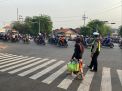 Polsek Semampir Laksanakan Pemantauan Arus Lalu Lintas Pagi, Cegah Kemacetan dan Bantu Masyarakat