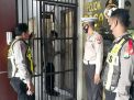 Polsek Asemrowo Rutin Lakukan Pengecekan Ruang Tahanan untuk Mencegah Penyelundupan Barang Terlarang