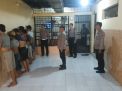 Polsek Krembangan Laksanakan Pengecekan Ruang Tahanan Waspada Tahanan Sakit dan Masuknya Barang Terlarang