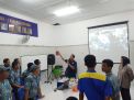 Satresnarkoba Polres Tanjung Perak Berikan Penyuluhan Bahaya Narkoba di SMK KAL 1 Surabaya