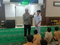 Kanit Binmas Polsek Pabean Cantikan dan Bhabinkamtibmas Kelurahan Tanjung Perak Berikan Binluh Antisipasi Kenakalan Remaja
