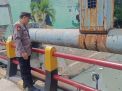 Polsek Krembangan Laksanakan Pengecekan Debit Air Sungai Antisipasi Adanya Potensi Banjir