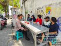 Bhabinkamtibmas Takal Kedinding Gencar Sosialisasi Kerukunan Warga Menjelang Pemilu