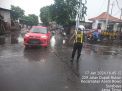 Polsek Asemrowo Melaksanakan Pengaturan Lalu Lintas Sore, Antisipasi Kemacetan