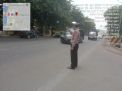 Polsek Krembangan Intensifkan Patroli Keamanan dan Pengaturan Lalu Lintas di Jalan Gresik