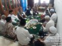 Bhabinkamtibmas Perak Barat Dampingi Kapolsek Krembangan dalam Jum'at Curhat di Masjid Al Iklas
