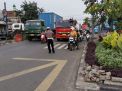 Polsek Krembangan Aktif dalam Operasi Keselamatan Semeru 2024, Giat Pos Akhir di Pertigaan Mbah Ratu Berlangsung Lancar