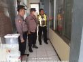 Kesiapan Logistik Pemilu 2024 di Asemrowo, Pawas dan Tim Pastikan Keamanan Gudang PPK