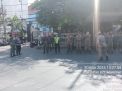 Polsek Semampir Gelar Apel Tiga Pilar untuk Pengamanan PKL di Jalan KH. Mansyur