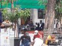 Polsek Kenjeran Amankan Proses Rekapitulasi Penghitungan Suara di PPK Kenjeran