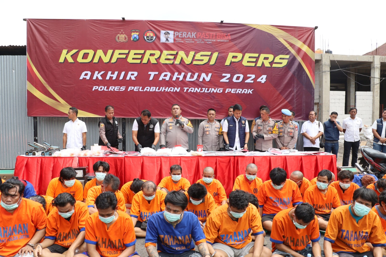 Polres Pelabuhan Tanjung Perak Ungkap 356 Kasus Narkoba Sepanjang 2024, Selamatkan 13.884 Jiwa dari Bahaya Narkotika