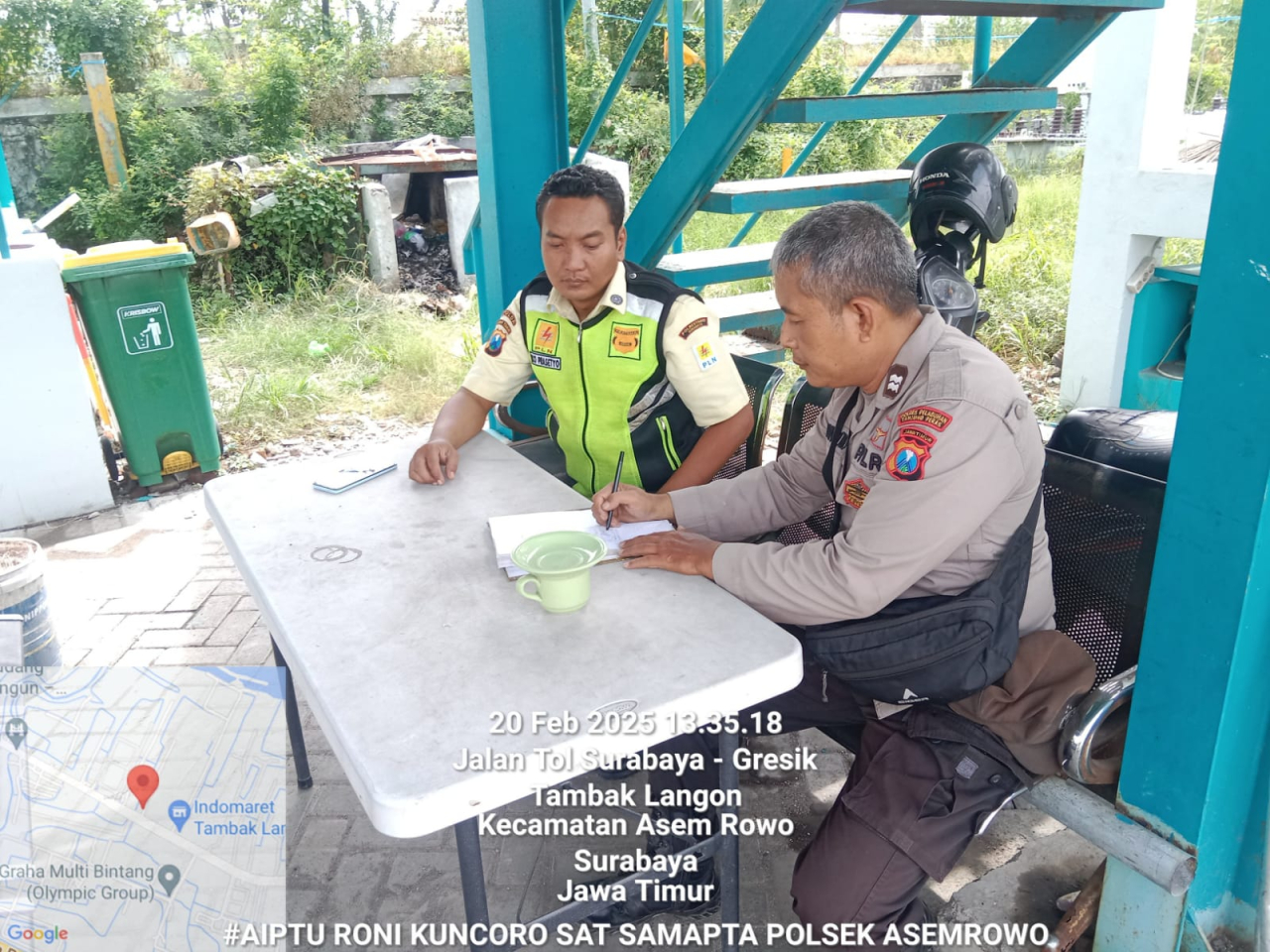 Personil Polsek Asemrowo Laksanakan Patroli Harkamtibmas di Pergudangan PLN Tambak Langon