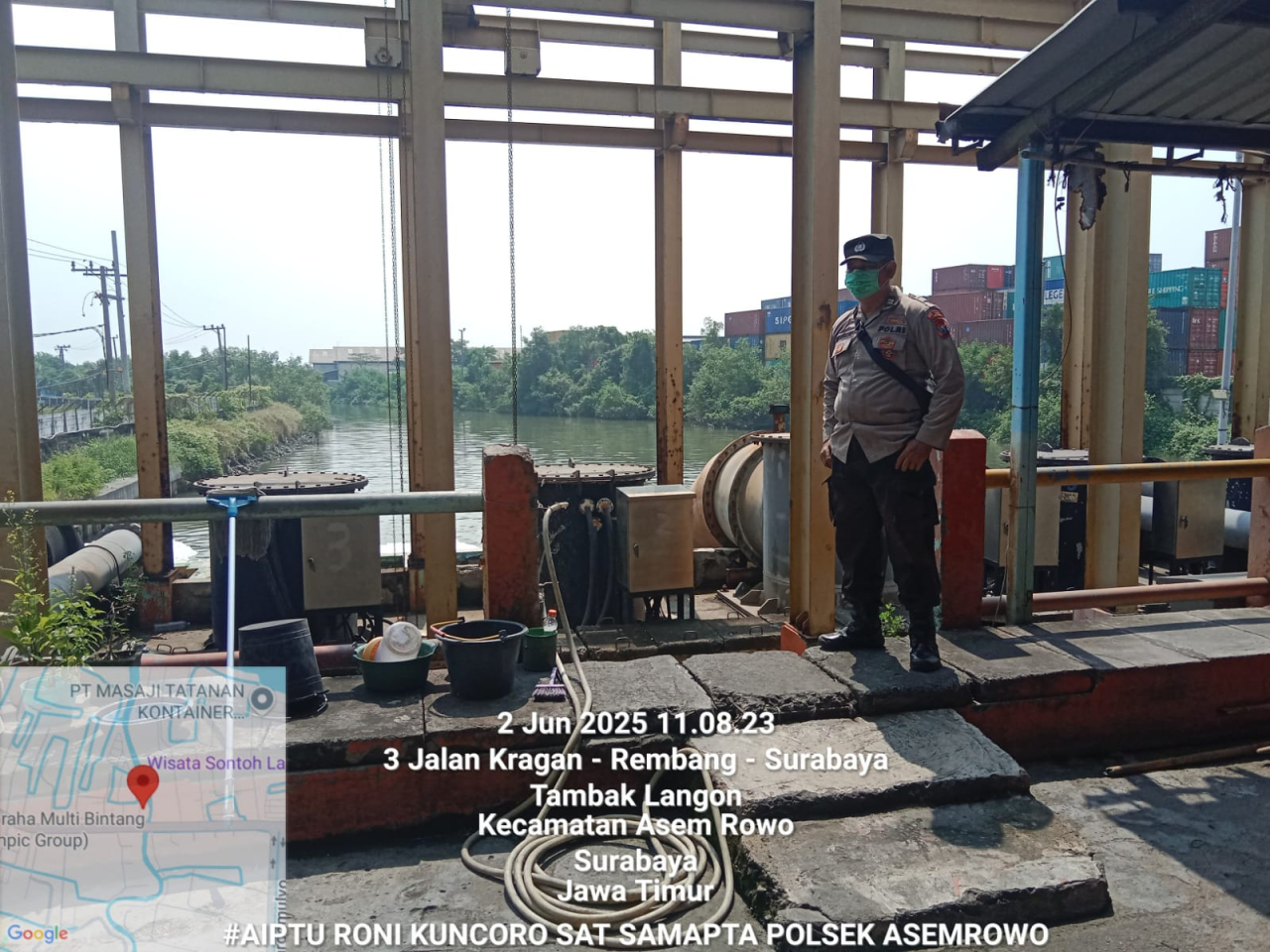 Antisipasi Banjir, Personil Polsek Asemrowo Laksanakan Patroli Pengamanan dan Pemantauan Pompa Air Balong II