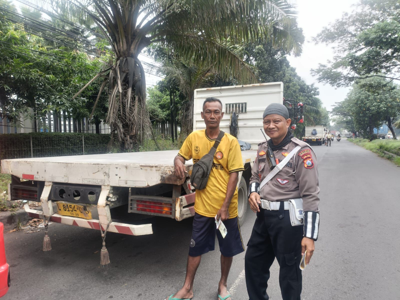 Satlantas Polres Pelabuhan Tanjung Perak Lanjutkan Program MAHAMERU LANTAS Edukasi Tertib Berlalu Lintas