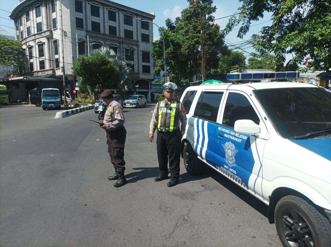 Polsek Pabean Cantikan Gelar Patroli Harkamtibmas di Jalan Bunguran