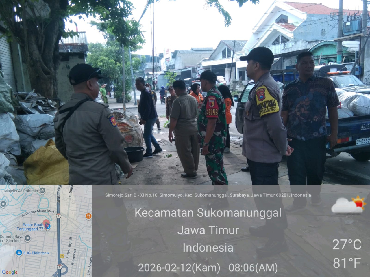 Bhabinkamtibmas Polsek Asemrowo Dampingi Satpol PP Tertibkan PKL di Jalan Tanjungsari