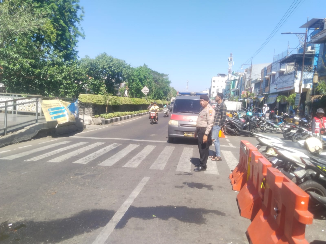 Polsek Semampir Tingkatkan Patroli Harkamtibmas di Kawasan Wisata Religi Sunan Ampel