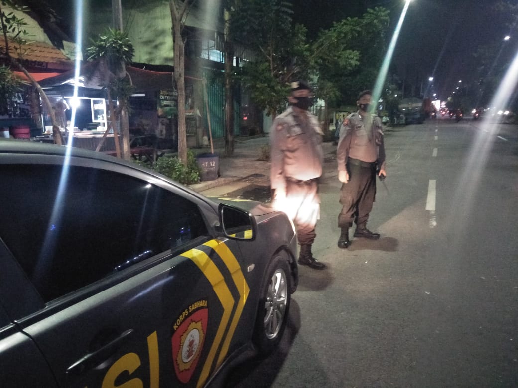 Polsek Krembangan Laksanakan Patroli Mobile, Beri Jaminan Rasa Aman Pada Masyarakat