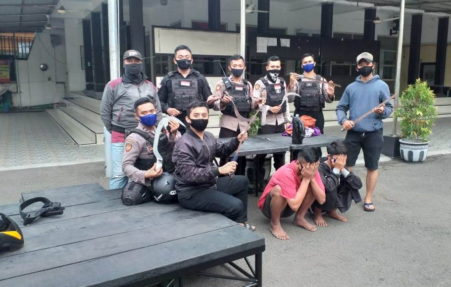 Satsabhara Polres Tanjung Perak Gagalkan Rencana Tawuran Antar Geng