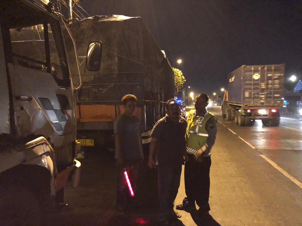 Ciptakan Rasa Aman di Masyarakat Melalui Patroli Malam Rutin