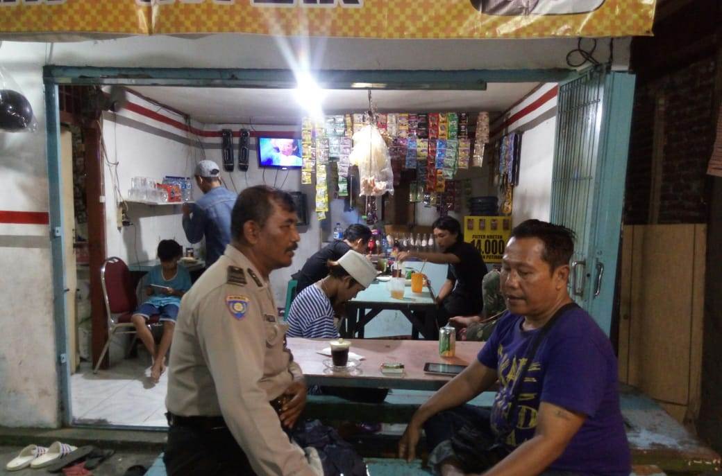 Babinkamtibmas Perak Timur Ajak Warga Dukung Pemilu Damai