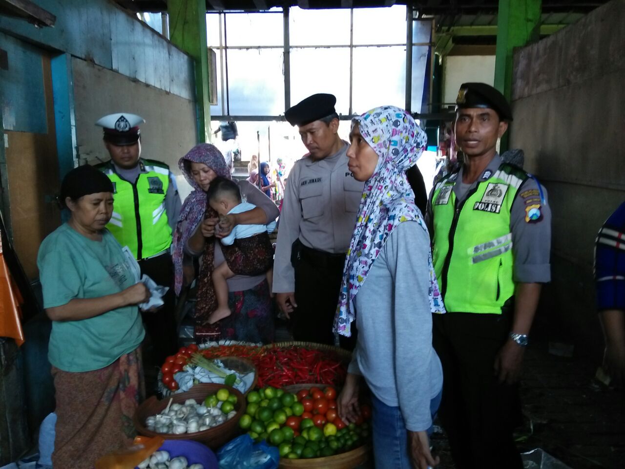 Polsek Semampir Pantau Lonjakan Harga Sembako
