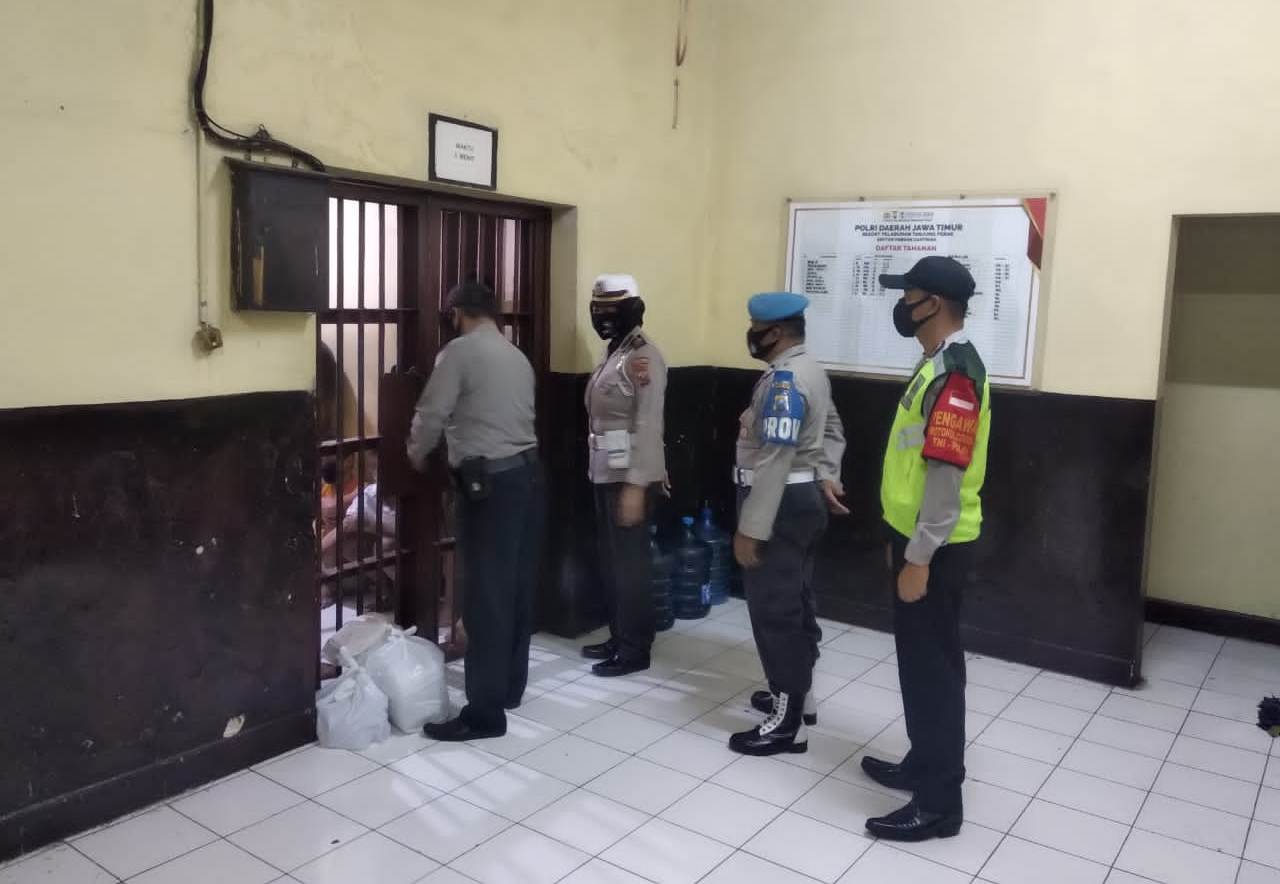 Antisipasi Tahanan Kabur, Polsek Pabean Cantikan Lakukan Pengecekan Setiap Pagi & Malam