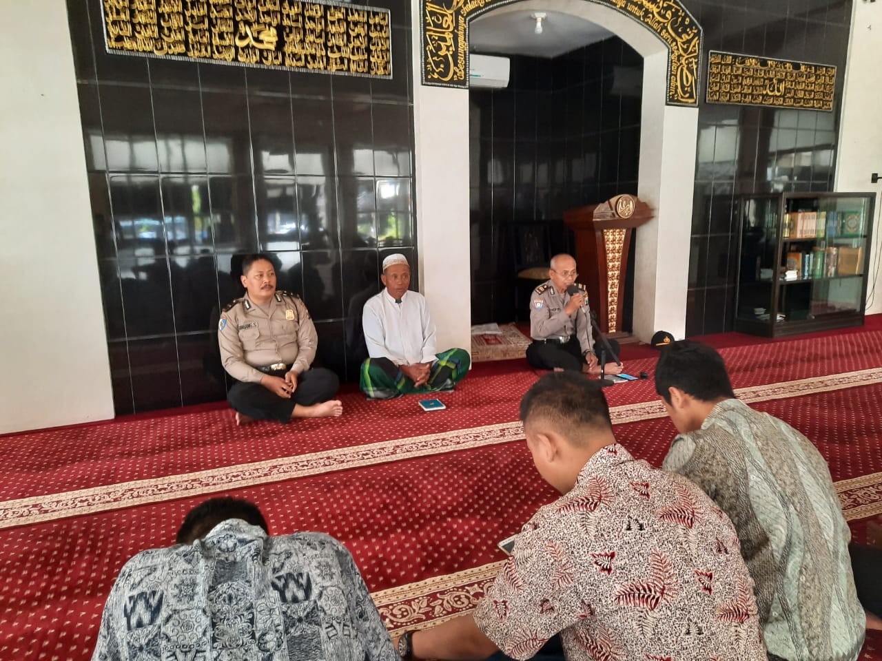 Tingkatkan Keimanan Personil, Polres Tanjung Perak Gelar Binrohtal Rutin Mingguan