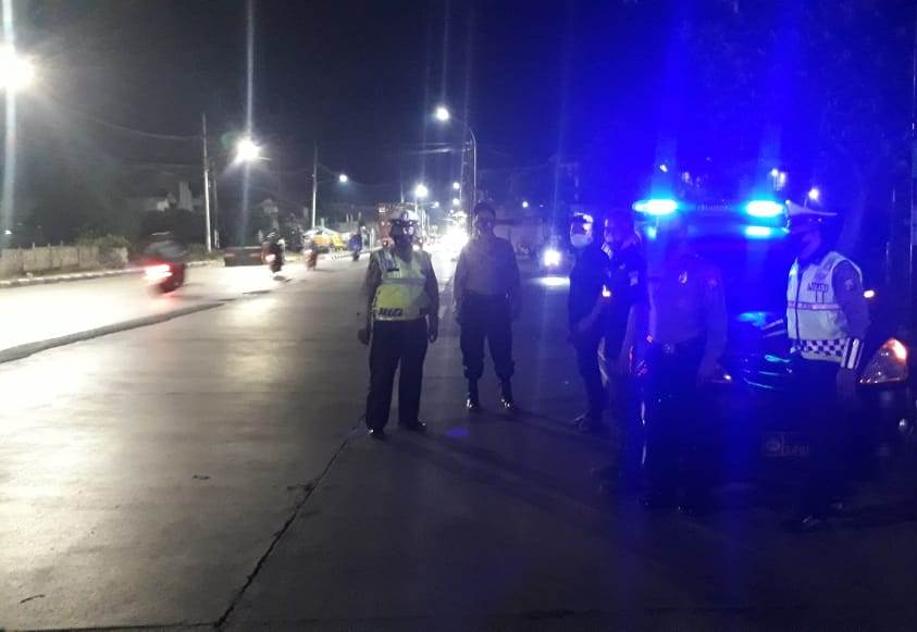 Polsek Asemrowo Gelar Patroli Mobile Antisipasi Kriminalitas Jalanan