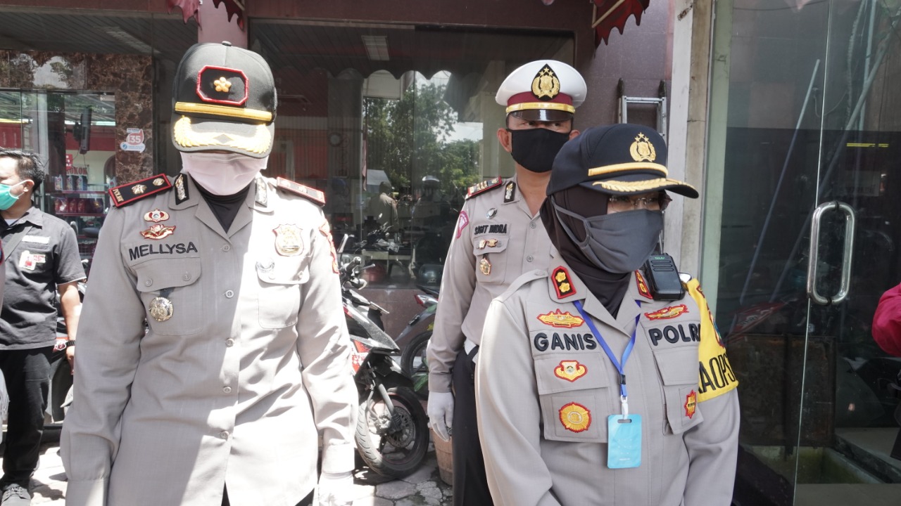 Kapolres Tanjung Perak Sambang SPBU Jalan Jakarta, Pantau Harga & Ketersediaan BBM