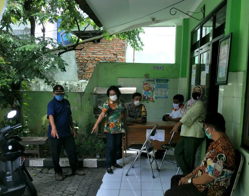 Babinkamtibmas Asemrowo Koordinasi Penanganan Pencegahan Penularan Virus Corona