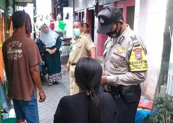 Sambang Ibu-Ibu Babinkamtibmas Perak Timur Sampaikan Pesan Waspada Bahaya Kebakaran