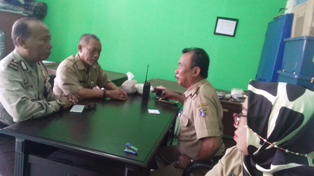 Panit Binmas Polsek Pabean Cantikan Koordinasi Rencana Cangkrukan Kamtibmas