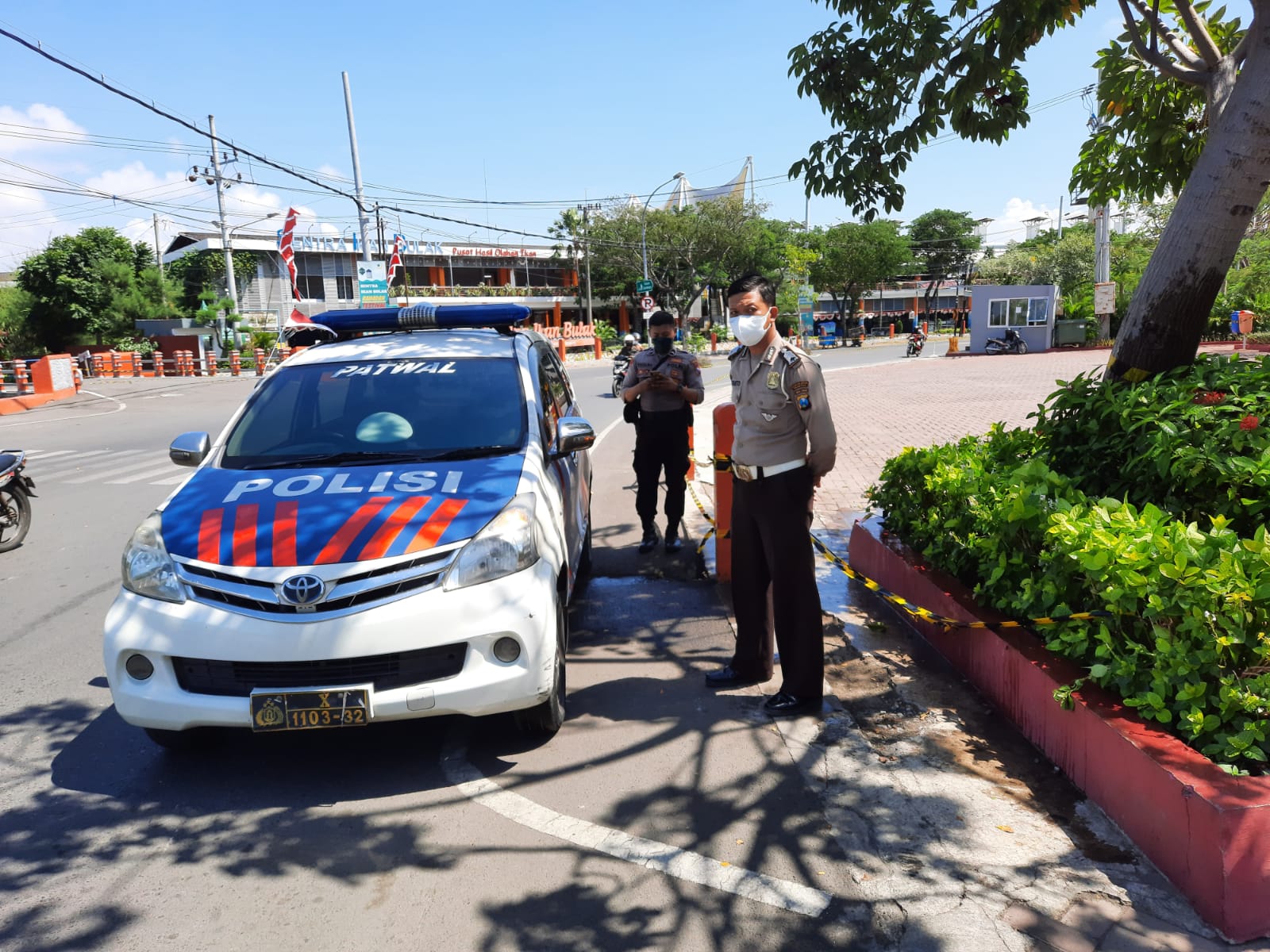 Polsek Kenjeran Gelar Patroli Rutin di Taman Suroboyo