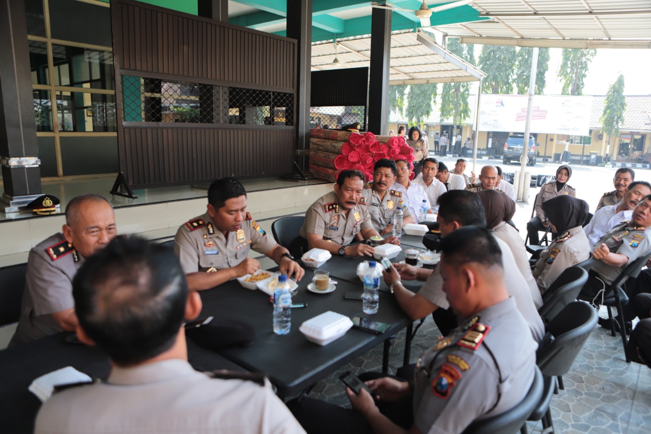Gelar Program Senin Militan, Wakapolres Pimpin Cangkrukan Bersama PJU