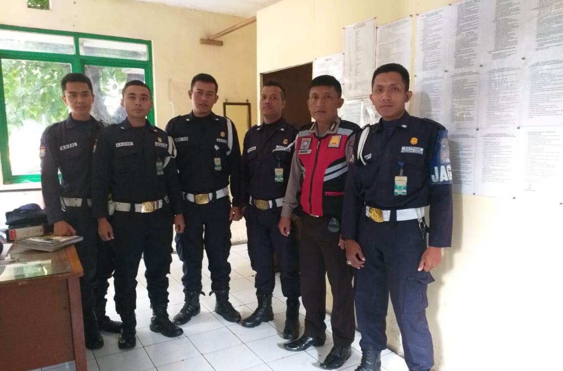 Babinkamtibmas Bongkaran Titip Pesan Tingkatkan Pengamanan Cegah 3C